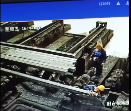 刚复工就出事,员工活活被挤压,监控视频记录恐怖过程!