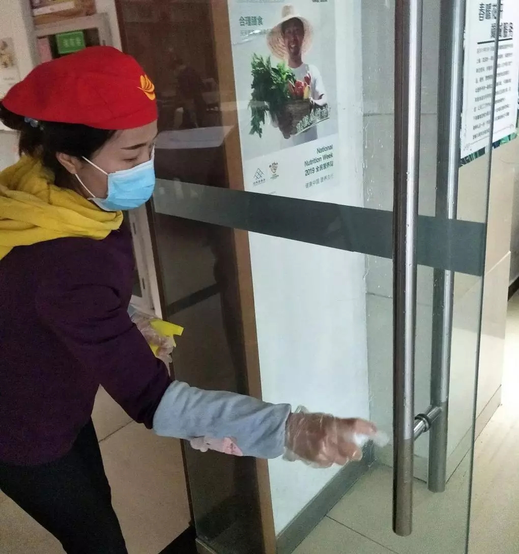 党旗红,陕鼓强:为打赢疫情防控阻击战筑起牢固 “红色防火墙”