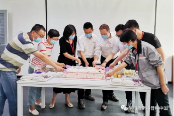 jdb电子游戏平台网站
新闻人物:一个比利时人在瑞典企业的中国分公司做总经理,是怎样的一种体验?