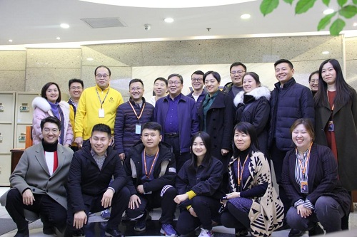 能动学院与维谛技术有限公司签约暨社会实践基地揭牌仪式