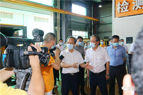 创新引领 数字赋能| 佛山市郭文海市长莅临葆德调研指导!