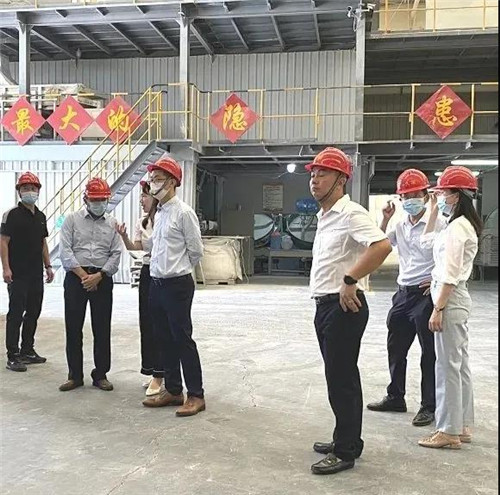 第一届"金山论坛"暨干燥净化学术交流会圆满举行